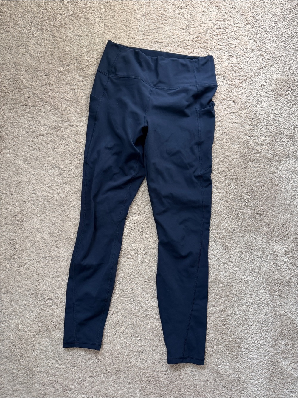 High-Rise Navy Performance Leggings with Side Pocket